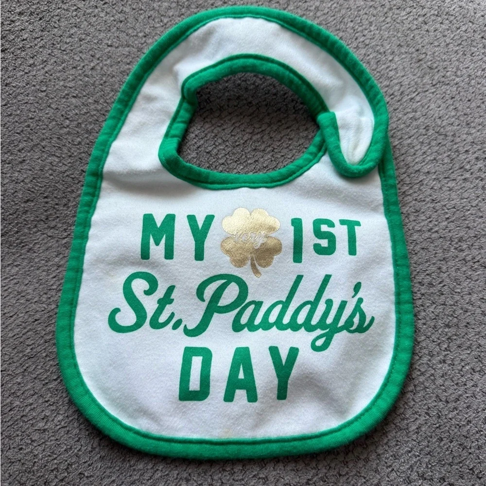 St.‎ Patrick’s day bibs my 1st St. Patrick’s Day